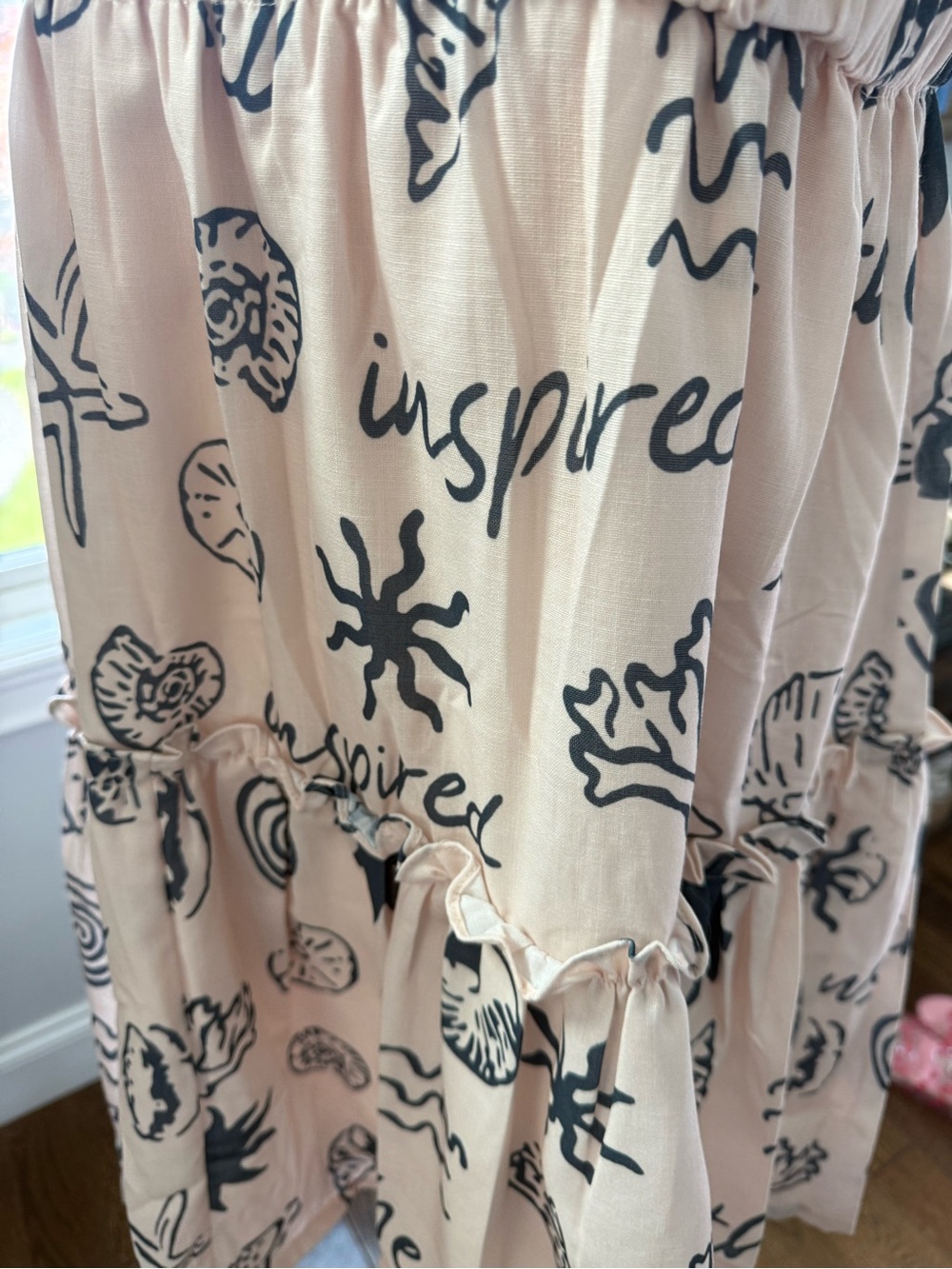 Umgee Beige Mini Dress with Navy Shell Print Vacation Pattern Lined Sz Med BNWT - Picture 5 of 11